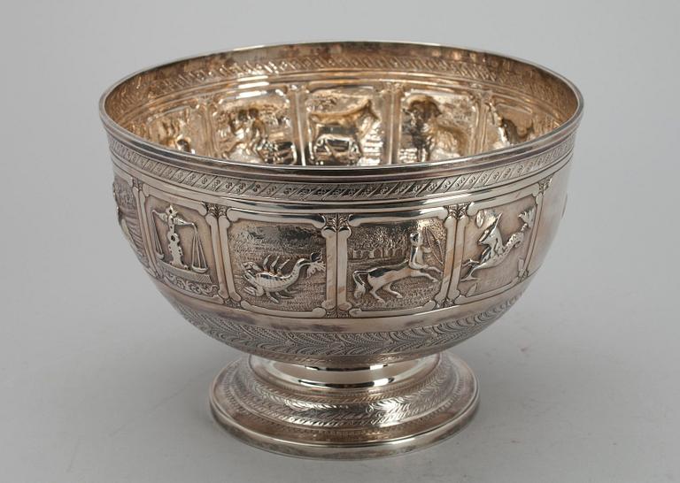 BÅLSKÅL, silver, London 1886. Vikt ca 853 g.