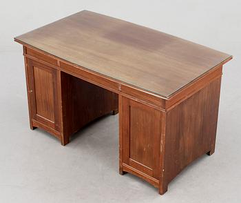 SKRIVBORD, senjugend, 1900-talets början.