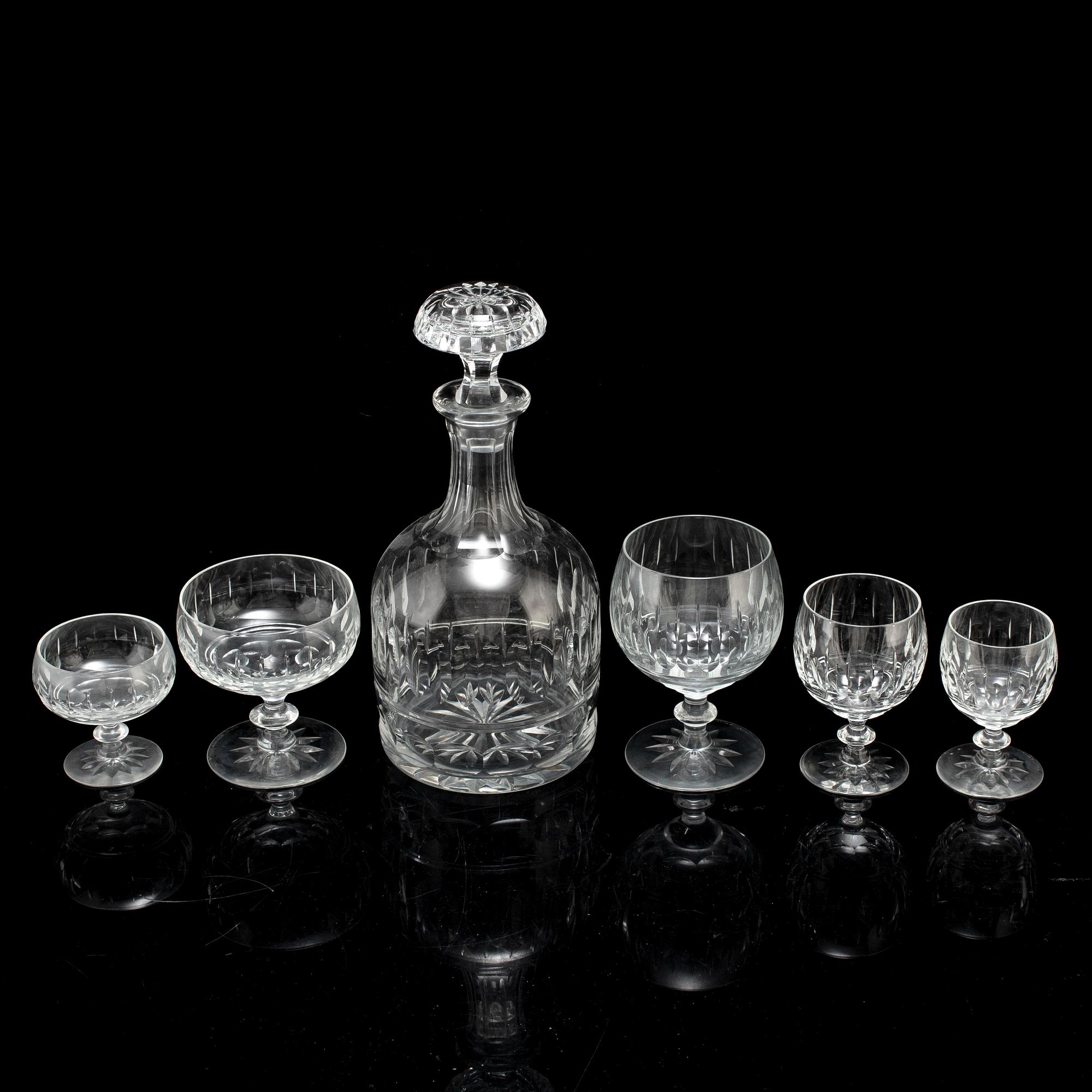 An 86 piece glass service, 20th century.