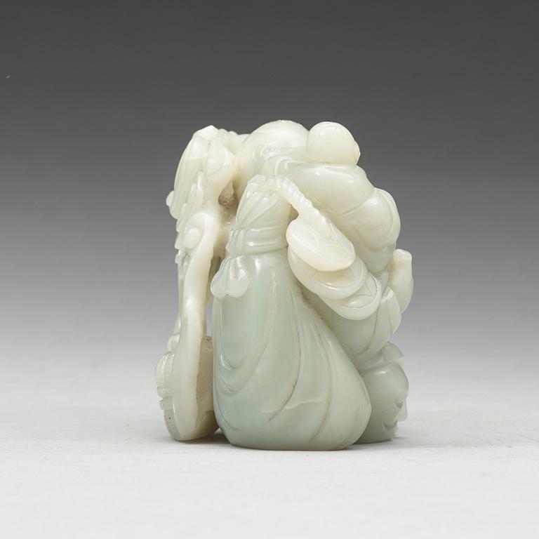 A carved nephrite sculpture, early 20th century.