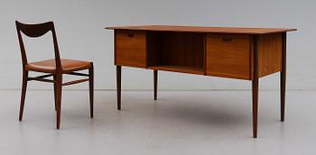 SKRIVBORD MED STOL, Danmark, 1900-talets andra hälft.