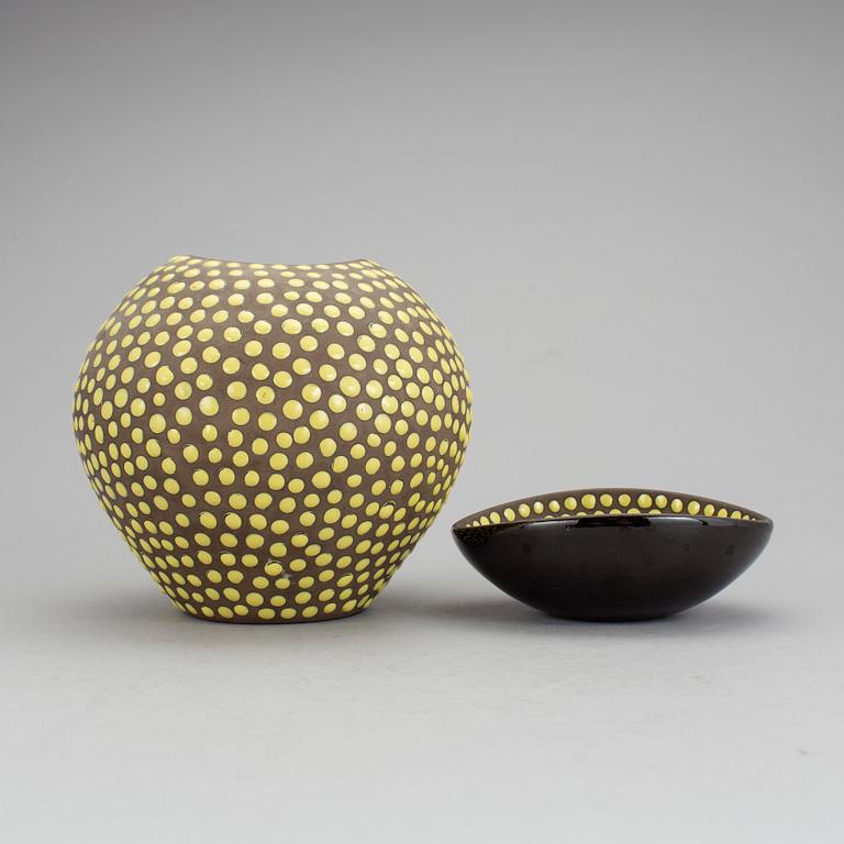 A "Västkust" vase and bowl by Ingrid Atterberg for Upsala Ekeby.