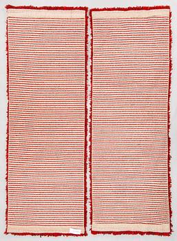 Mattoja/ryijyjä, pari, 1900-luvun loppupuoli.