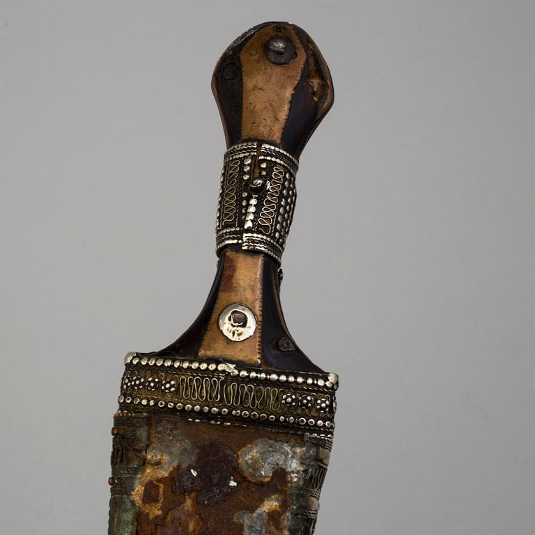 A Oriental Dagger from around year 1900.