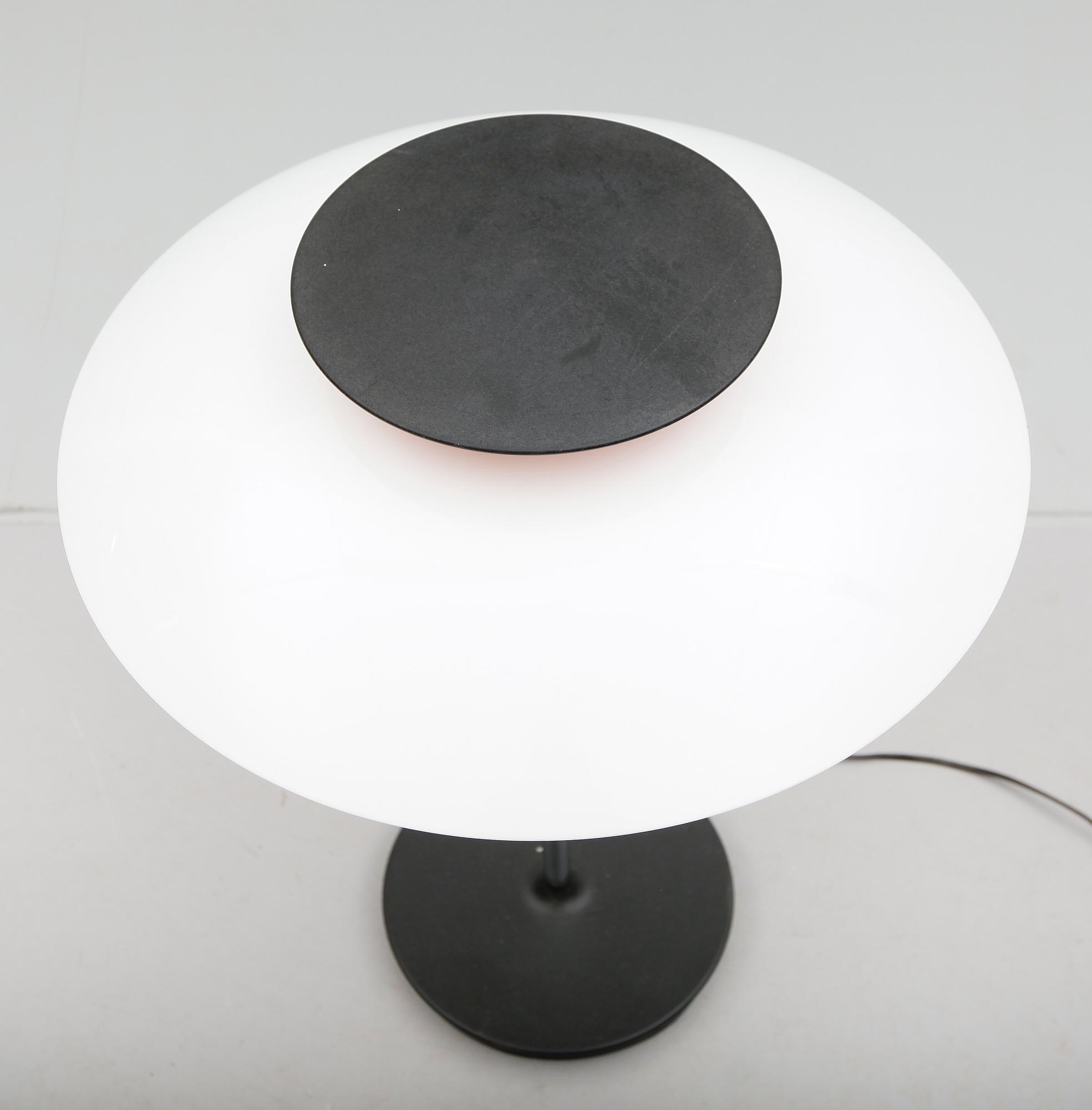 BORDSLAMPA, PH-80, Poul Henningsen.