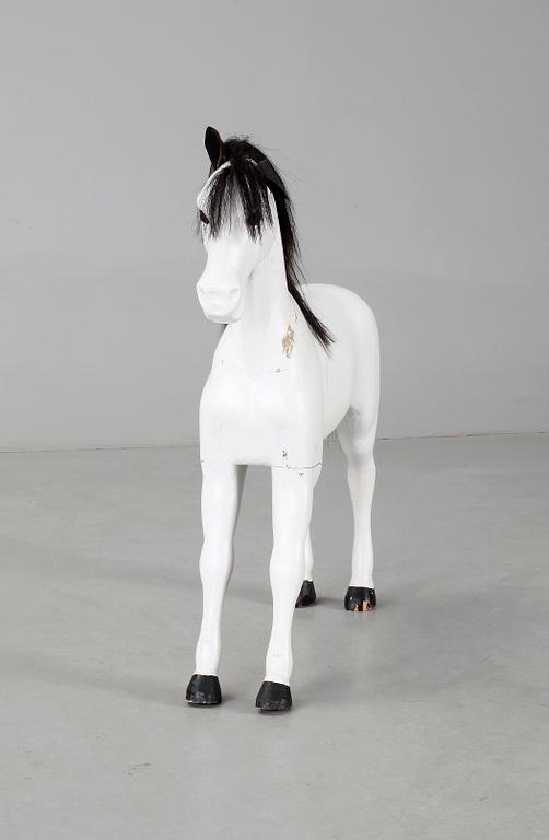 LEKSAKSHÄST. 1900-talets första hälft.