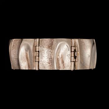 Matti Hyvärinen, A BRACELET, sterling silver, MJH Turku 1973.