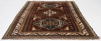 Carpet, Kazak style, approx. 270 x 165 cm.