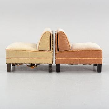 A pair of easy chairs, 1930's/1940's.