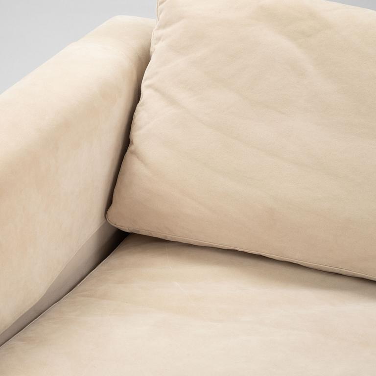 Hans J Wegner, soffa, Getama, samtida tillverkning.