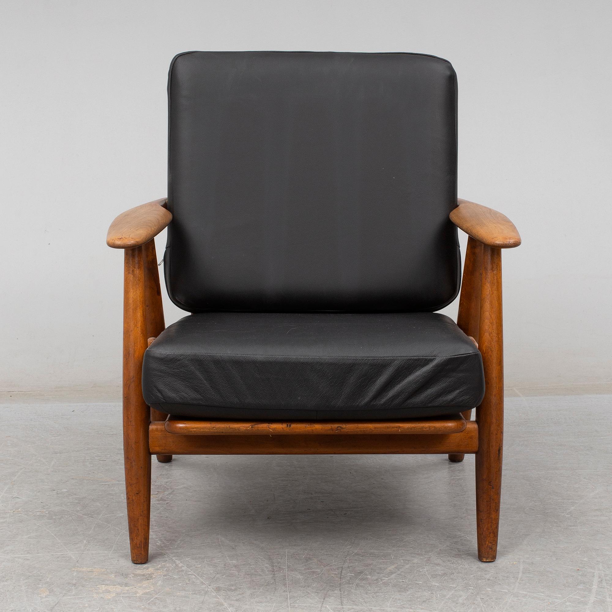 HANS J WEGNER, fåtölj "GE-240"/"Cigarren", Danmark.