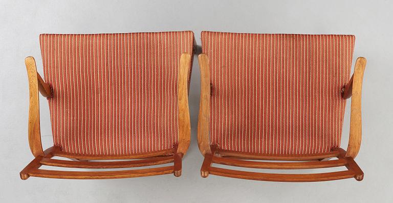 HANS J WEGNER, karmstolar 1 par, modell "142", FDB Møbler, Danmark 1940-tal.