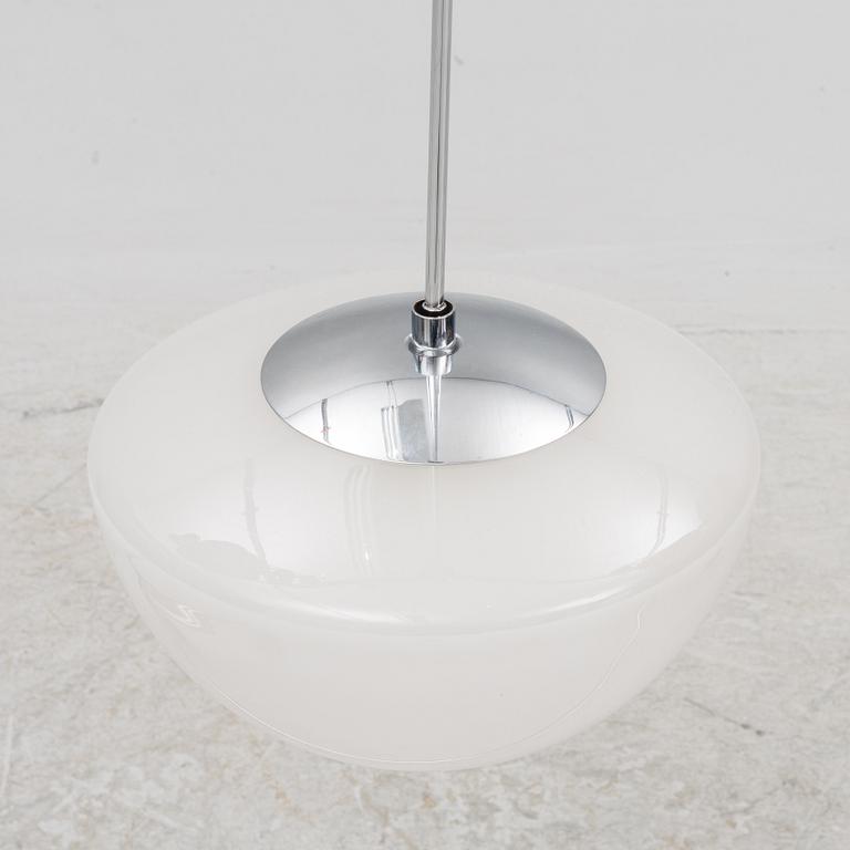 Taklampa, Swedish Modern, omkring 1900-talets mitt.