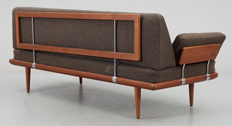 SOFFA, Peter Hvidt & Ola Mölgaard, France & Daverkosen, Danmark.