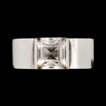 RING och MANSCHETTKNAPPAR, ett par. Sterling silver. Wiwen Nilsson, Lund 1900-talets mitt. Vikt tot ca 16 g.