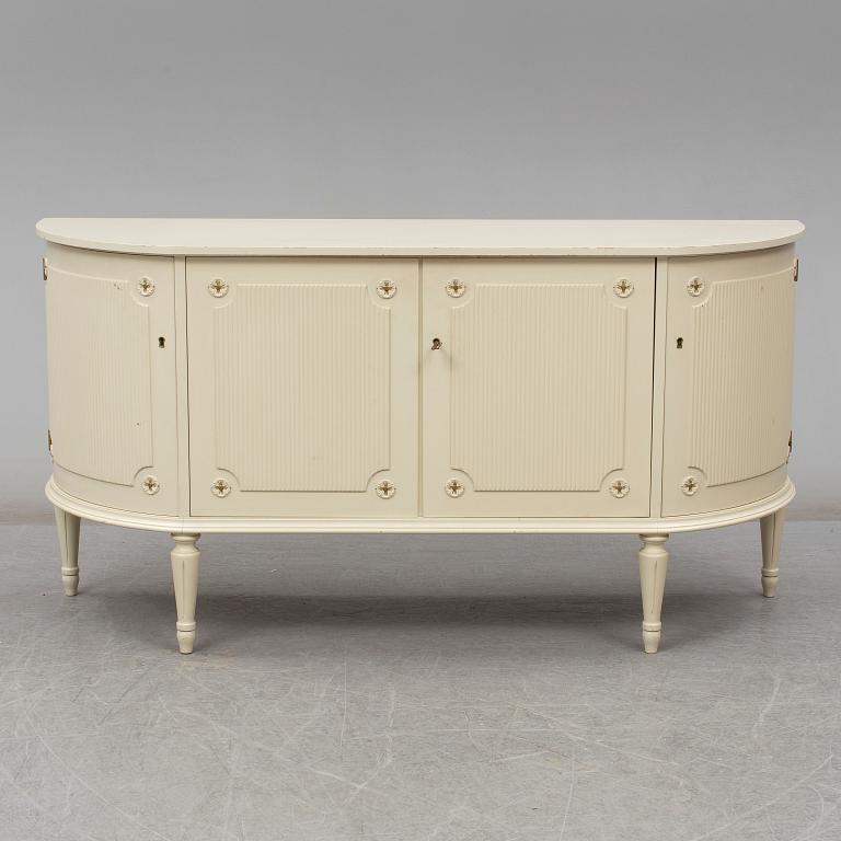 SIDEBOARD, Gustaviansk stil, 1900-talets mitt.