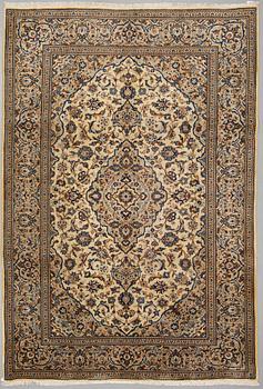 A CARPET, Keshan, ca 288 x 199 cm.