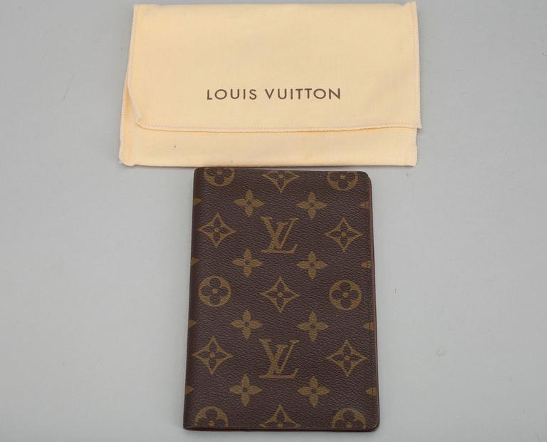 PASSFODRAL, Louis Vuitton.