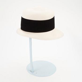 CHANEL, hatt.
