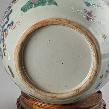 LOCKURNA, porslin, Kina 1800-tal.