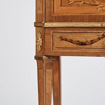 A Gustavian secretaire by George Haupt.