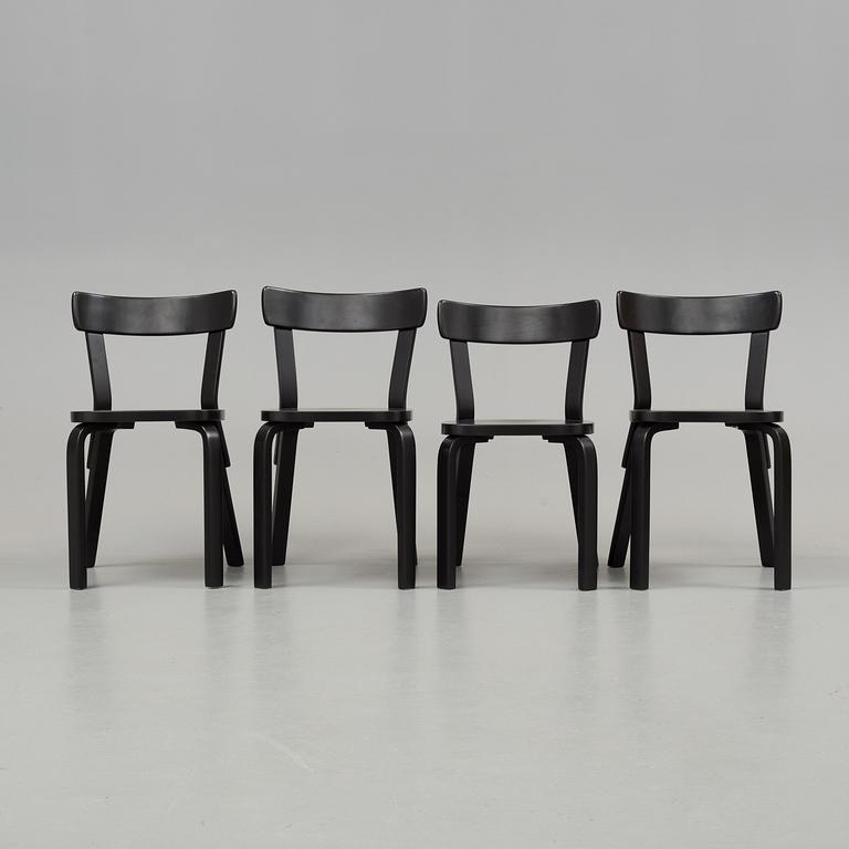 Alvar Aalto, 4 chairs and a table, probably Artek.