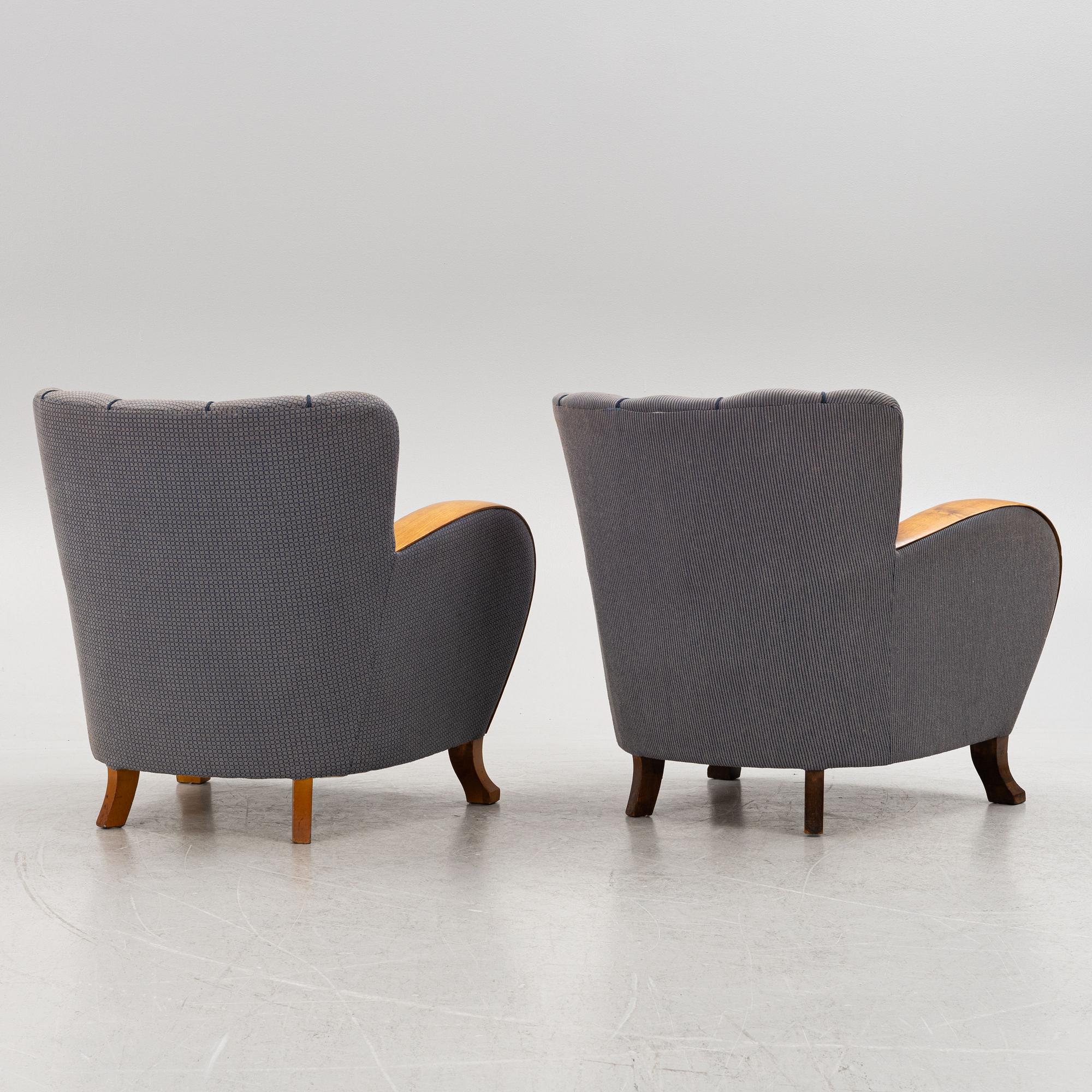 Easy chairs, a matched pair, first half of the 20th century.