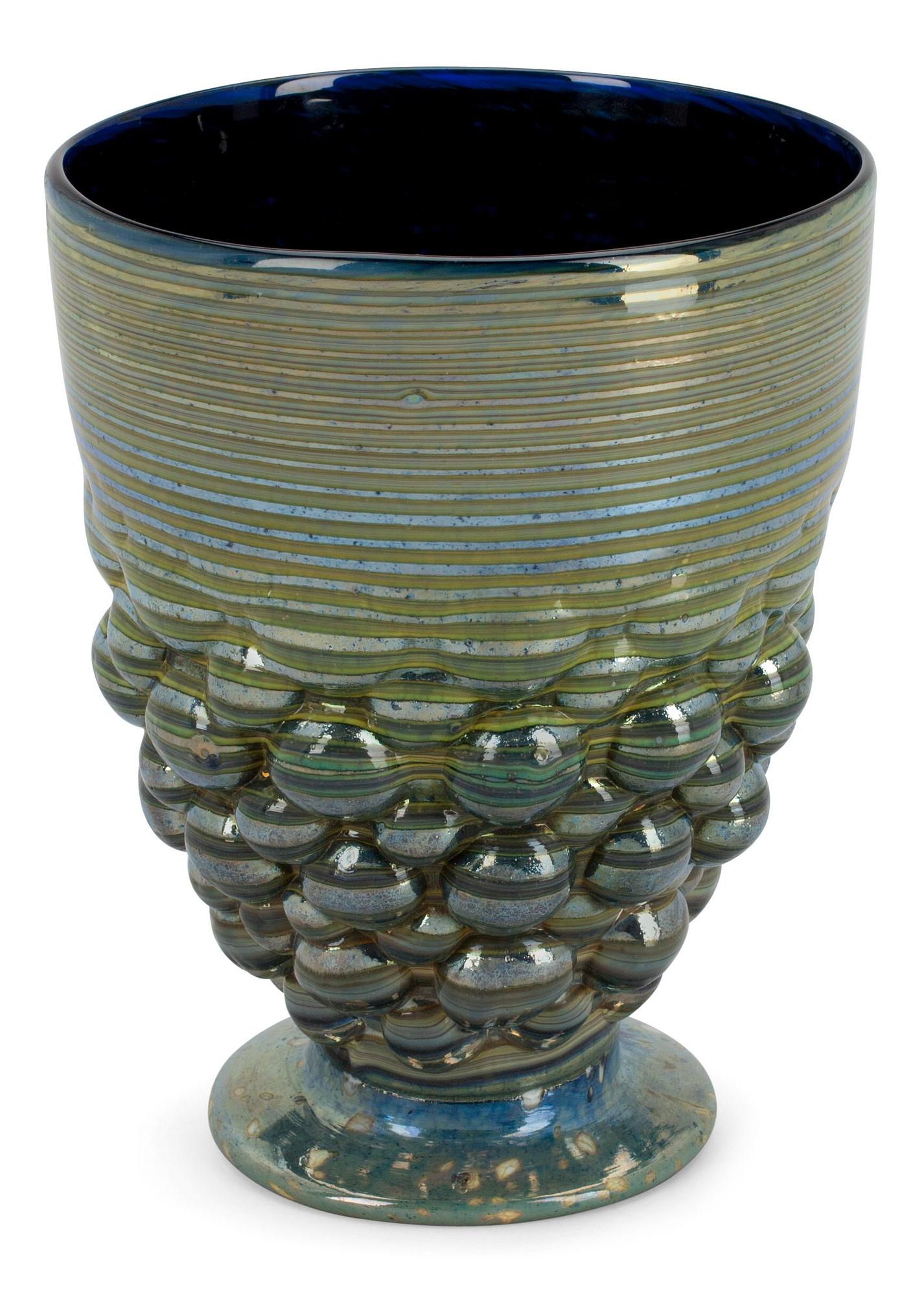 Oiva Toikka, A BOWL. Signed Oiva Toikka, Nuutajärvi Notsjö.