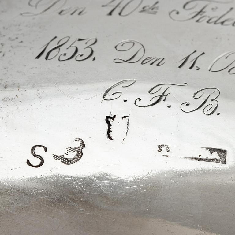 Jacob Lampa, gräddsnäcka, delvis förgyllt silver, Stockholm 1776. Rokoko.