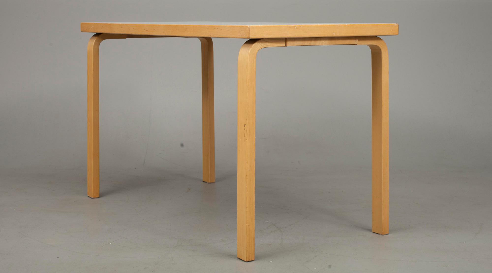 BORD, modell 80A, Alvar Aalto, Artek.