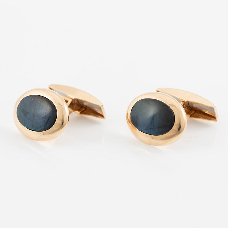 Cufflinks, a pair, 14K gold with labradorite, Saurum.