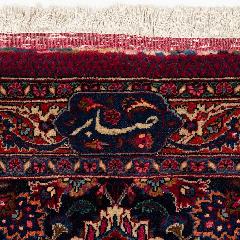 A semi-antique Mashad Saber carpet, north east Persia, ca 475 x 349 cm (including the flat weave).