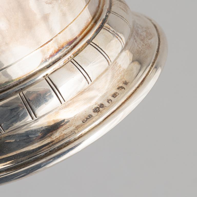A silver beaker, GAB, Stockholm 1948.