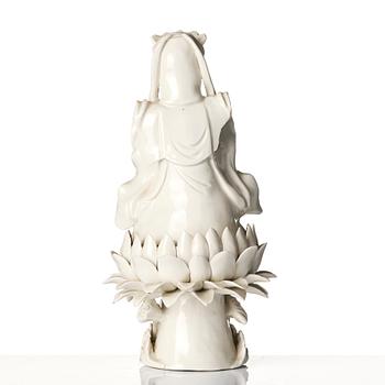 Figurin, porslin, blanc de Chine, Kina, sen Qingdynasti / omkring 1900.