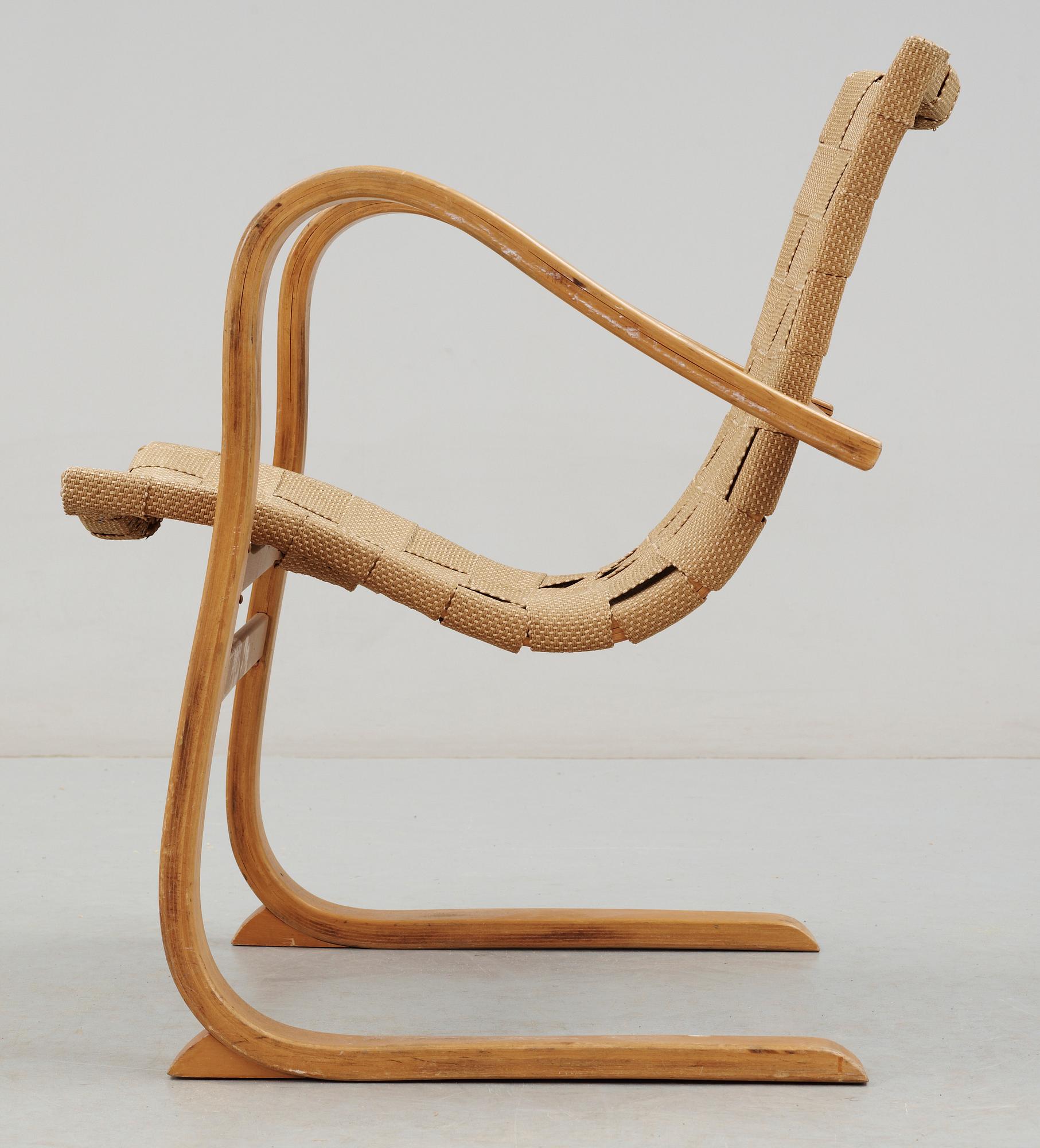 KARMSTOL, G. A. Berg, Umeå möbler. 1900-tal.