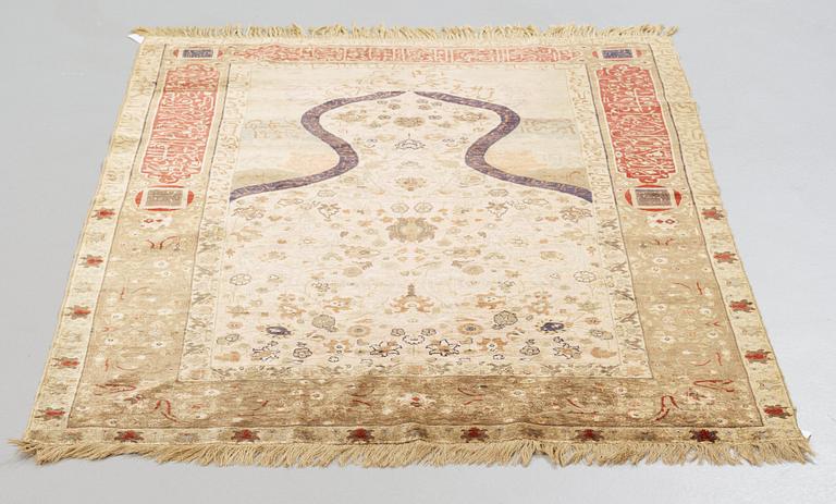 SEMI-ANTIQUE TURKISH, PROBABLY KAYSERI. 177 x 123 cm.