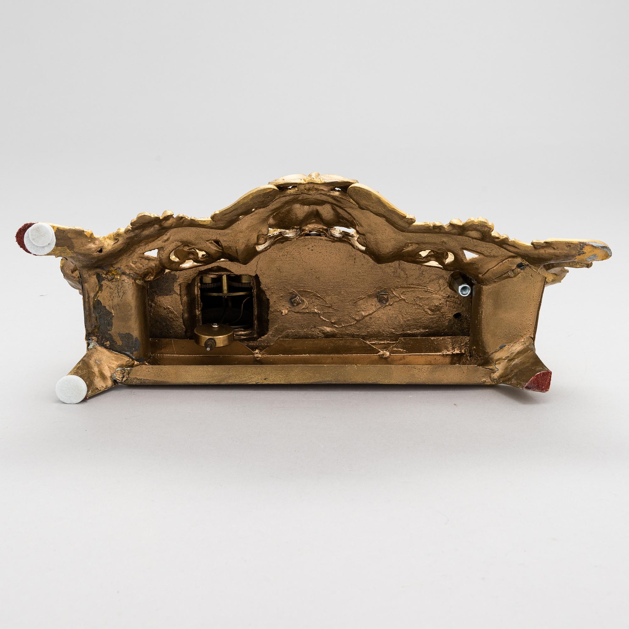Bordsur, Frankrike, fodral märkt PH Mourey, 1800-talets slut.