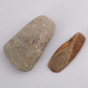 FLINT- OCH STENYXA, 2 st, forntida.