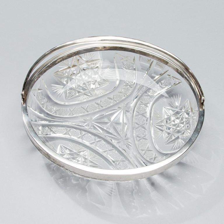 SERVERINGSFAT, silver och kristall, Oskar Lindroos, Helsingfors 1925.