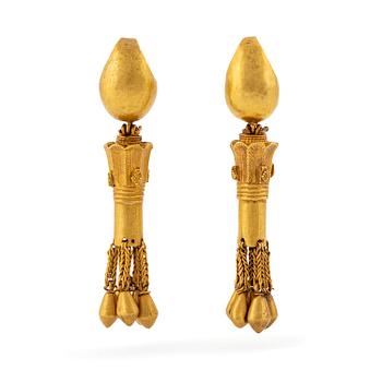 A pair of Meroitic gold earrings, 700 BC - 500 BCE.