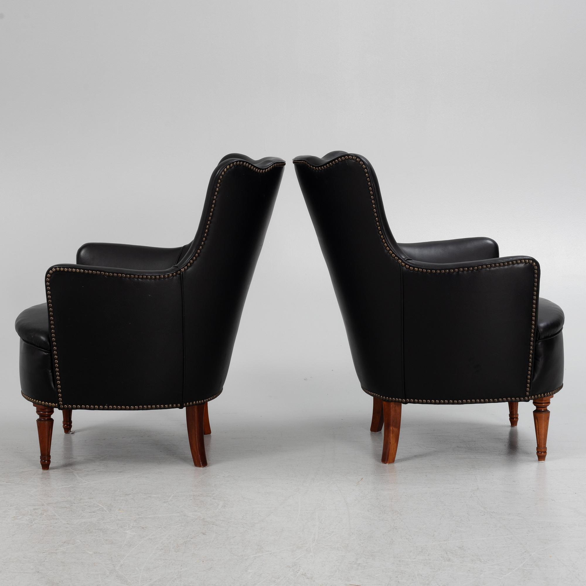 A pair of armchairs, second half of the 20th Century.