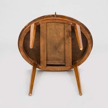Sidobord/ lampbord, 1900-talets början.