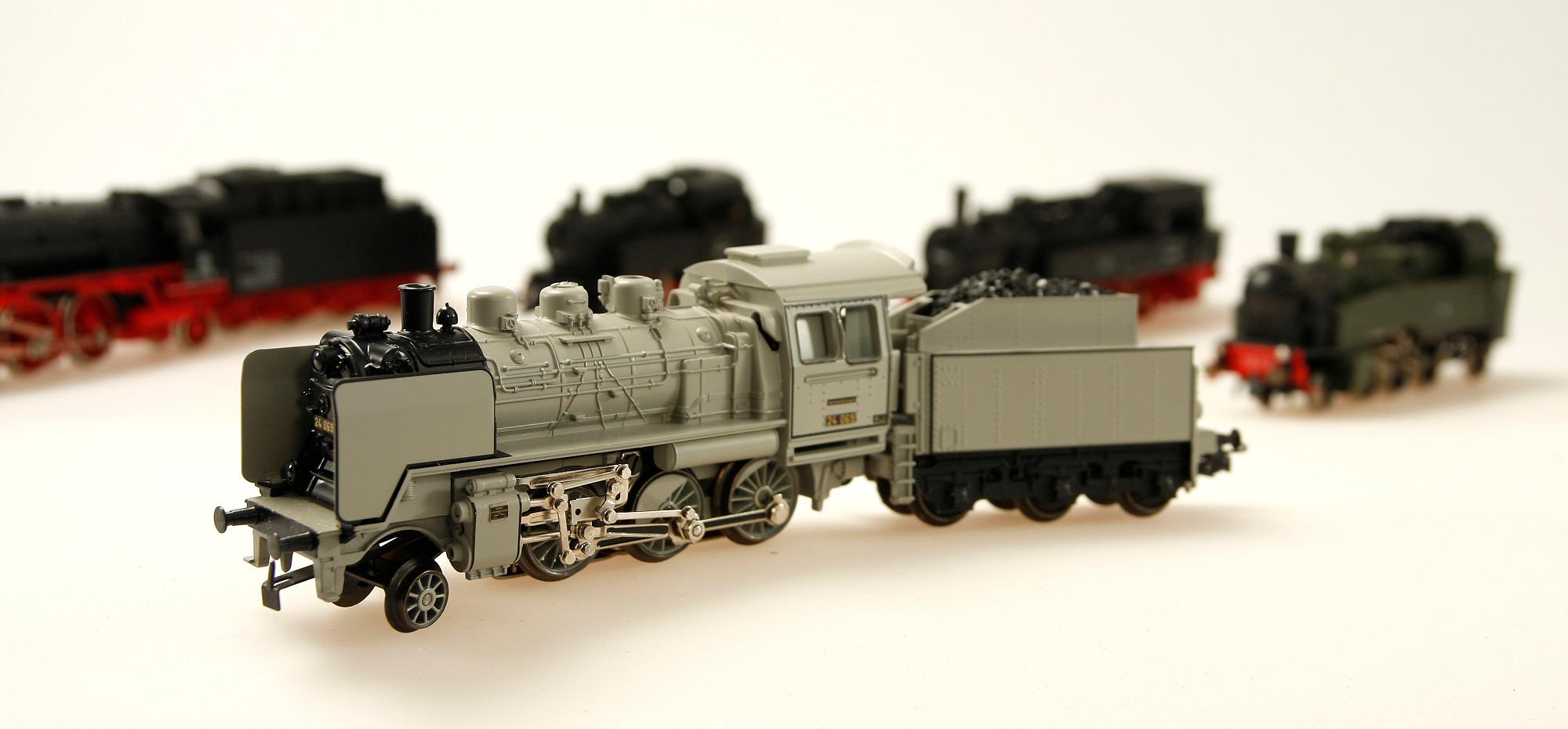 ÅNGLOK, 5 st, Fleischmann, Primex, Trix Express samt Piko, H0.