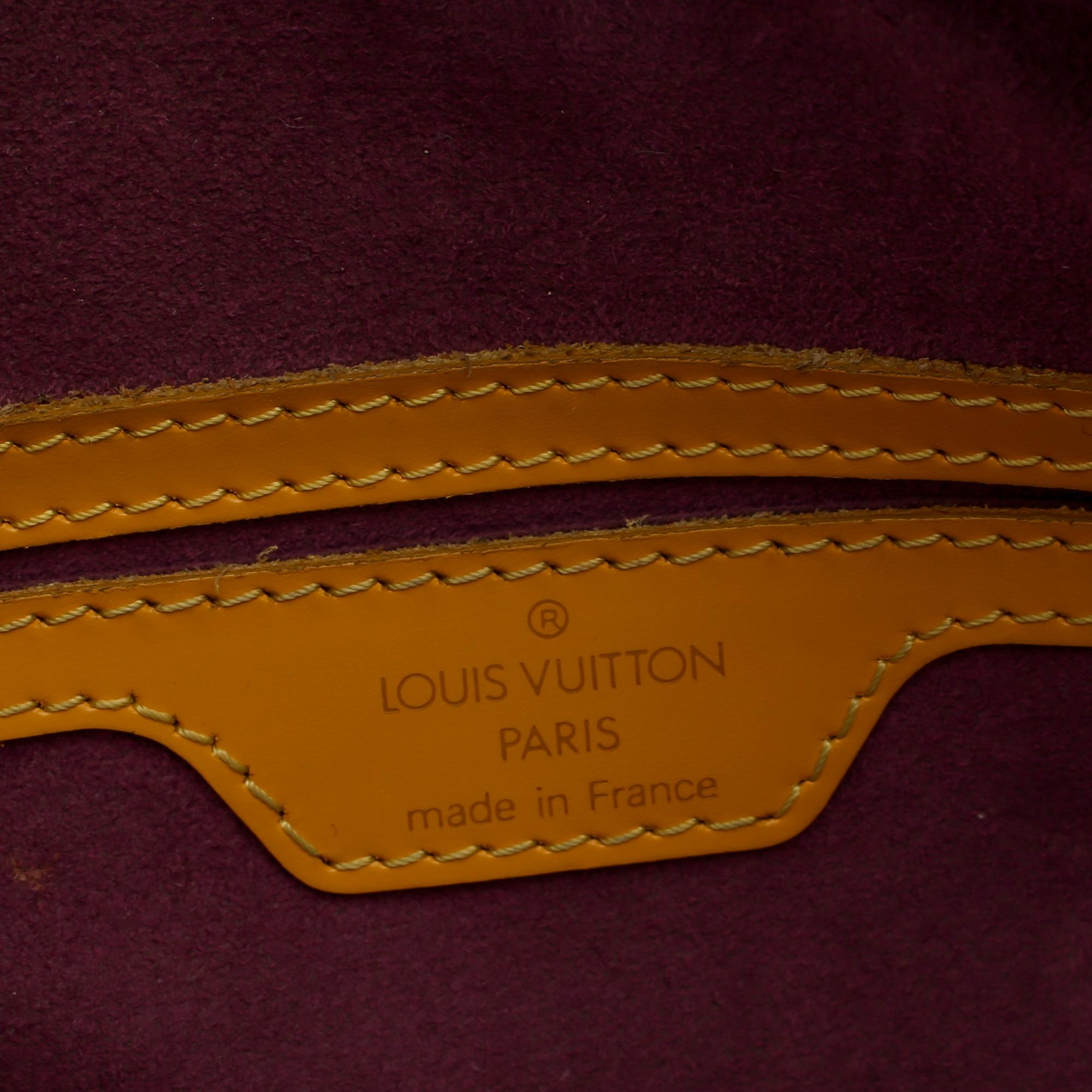 VÄSKA, "Epi Soufflot", Louis Vuitton.