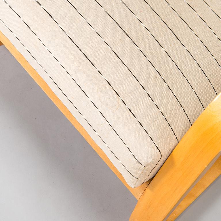 Alvar Aalto, A mid-20th century 'A35' armchair for Huonekalu- ja Rakennustyötehdas A.B.