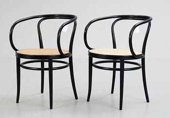 KARMSTOLAR, ett par, Thonet.