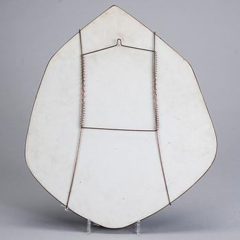 VÄGGRELIEF, stengods, signerad A. Hovisaari, Arabia Finland, 1900-talets senare hälft.