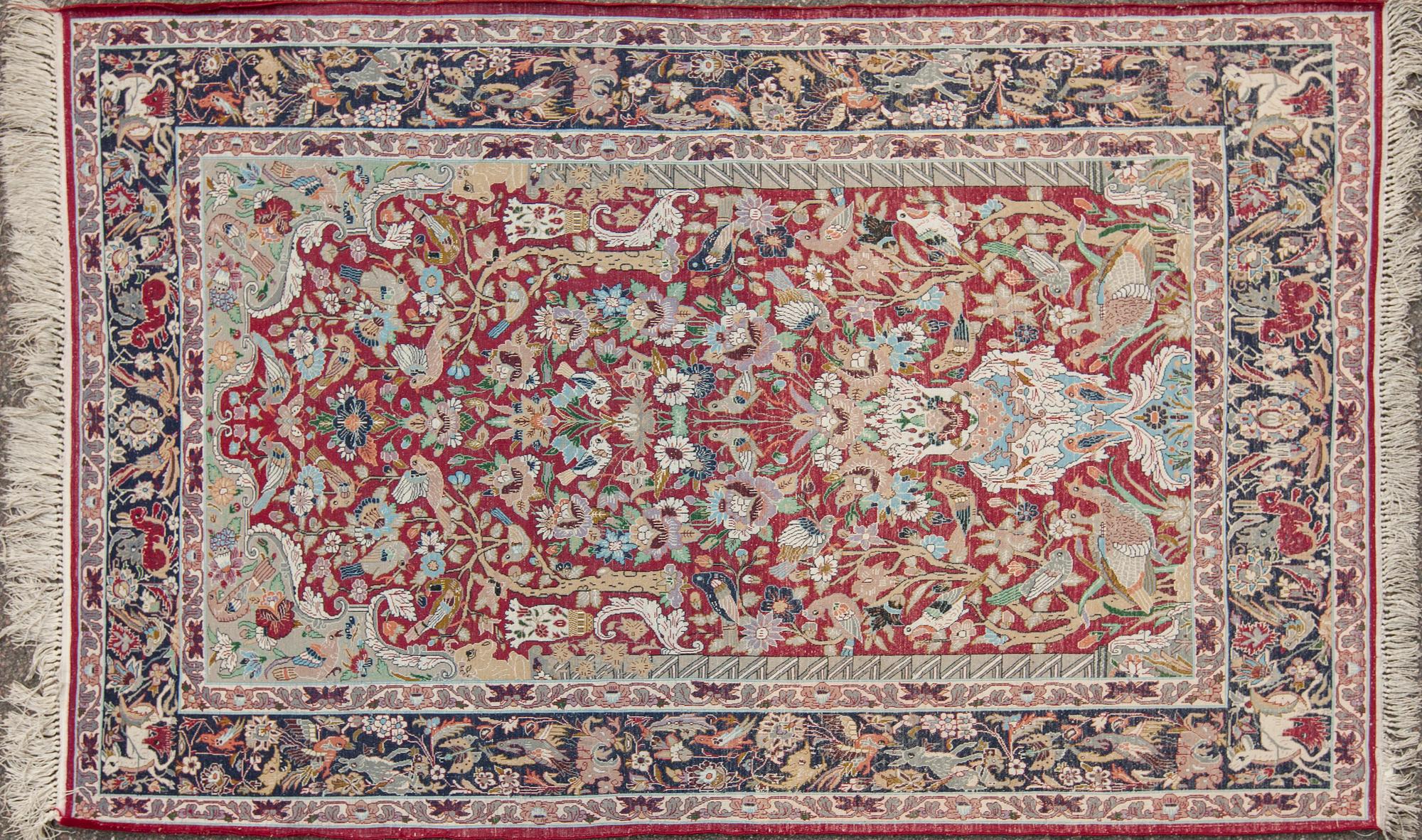 MATTA, Isfahan. Ca 170x107 cm.