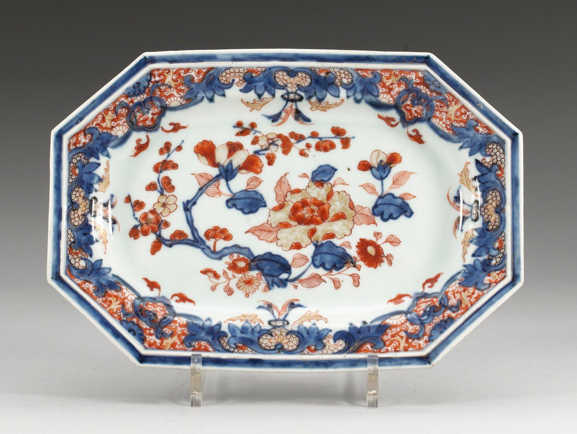 FAT, porslin. Qing dynastin, Kangxi (1662-1722).