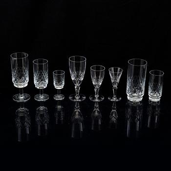 GLASSERVIS, 48 delar, Kosta, rutslipning, 1900-talets mitt.